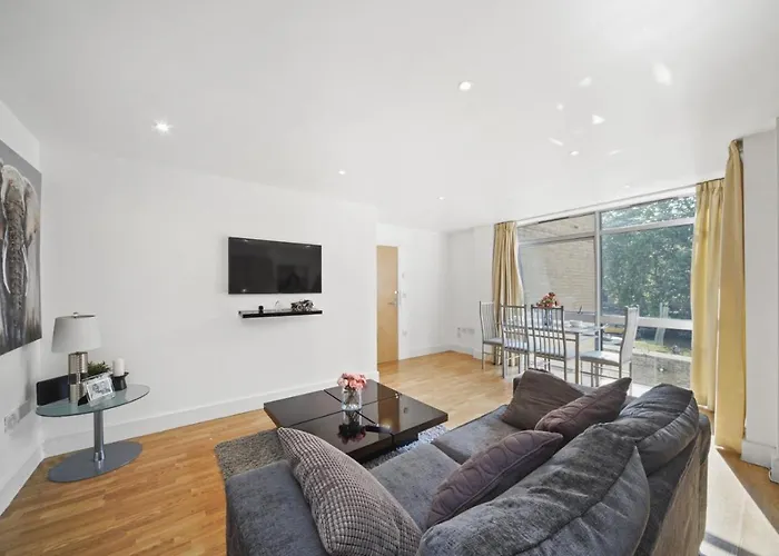 Skycity Modern Apartment By London Bridge