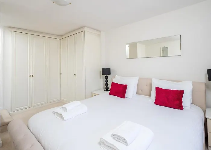 Lovely Flat In Kensington