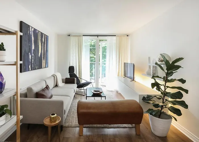 Nest Easy - Nine Elms