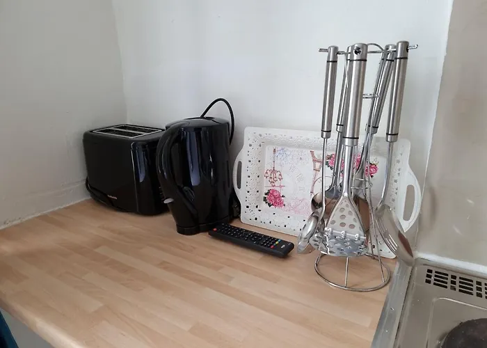 F18-Awesome Studio For 1 Near Paddington-D13