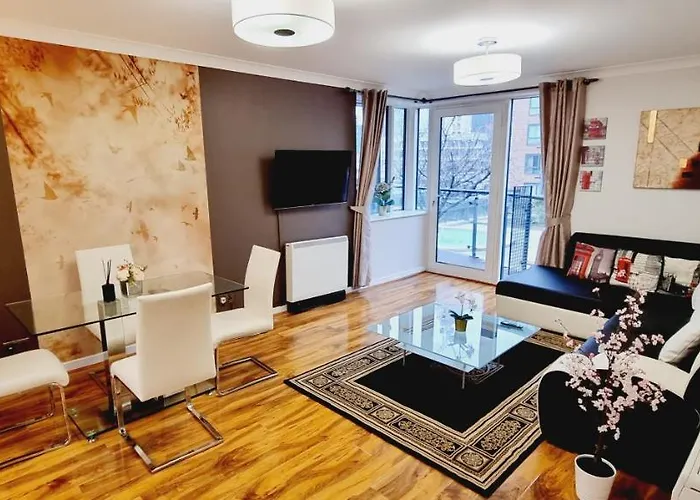 Double King Suite, Canary Wharf Waterfront
