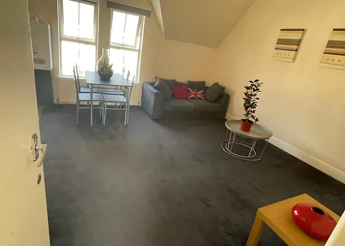 Vibrant & Cosy London Apartment Near Wembley