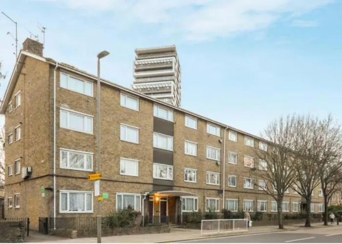 Lovely 2Bed Apartment In Central Location