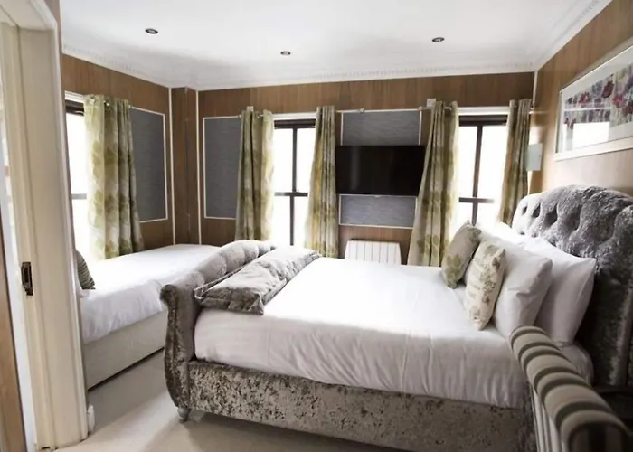 Cheshire Hotel Central London