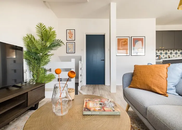 The West Hampstead Retreat- Modern & Bright 1Bdr Apartment