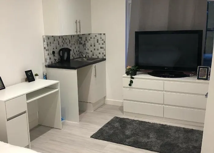 High Spec Furnished Studio Apartment