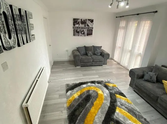 Lovely 3 Bedroom Apartment In The Heart Of Hackney