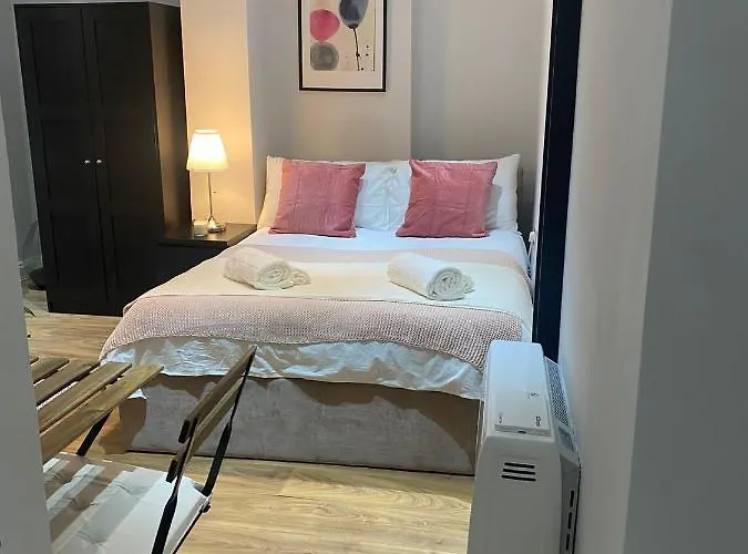 In The Heart Of London - Studio Flat