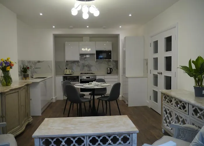 64 Avonmore Olympia Kensington Boutique Apartments