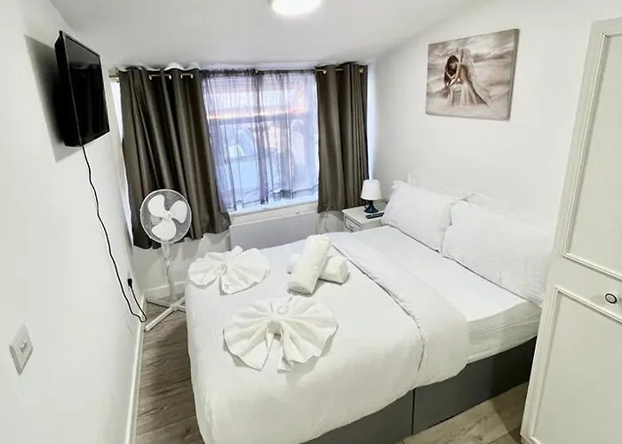 Lovely Studio Flat!
