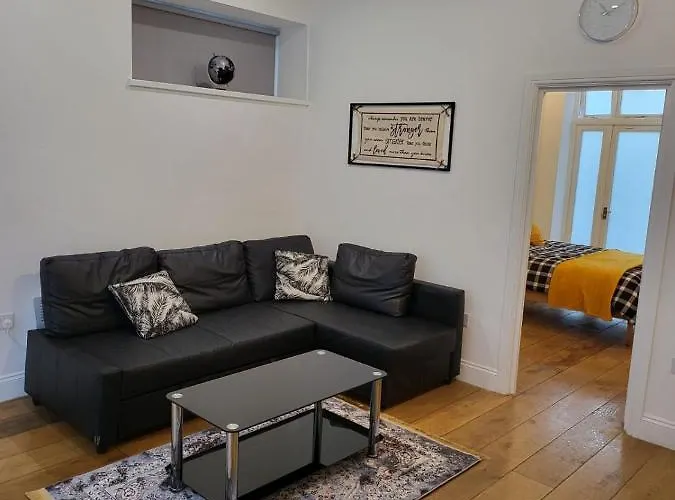 Classy Flat In Fulham