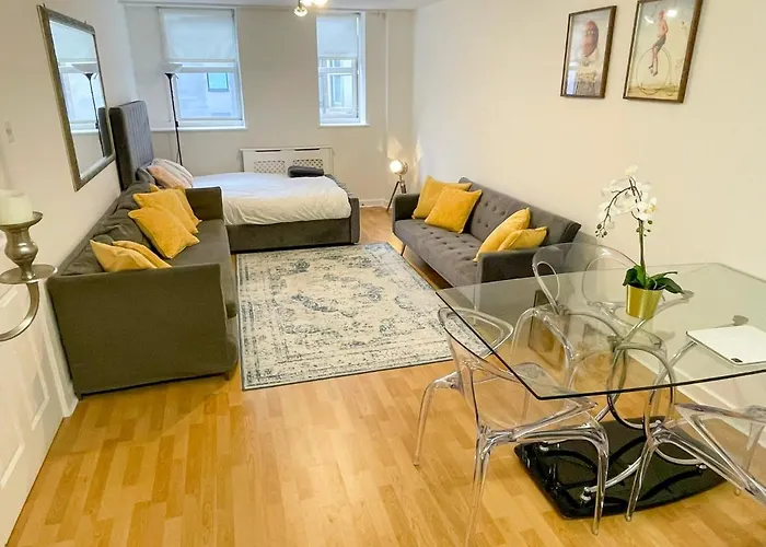 Flat 18