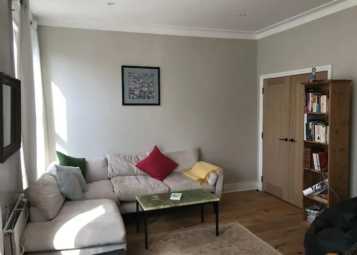 Elegant 3Bed Crouchend In Style With Roof Terrace