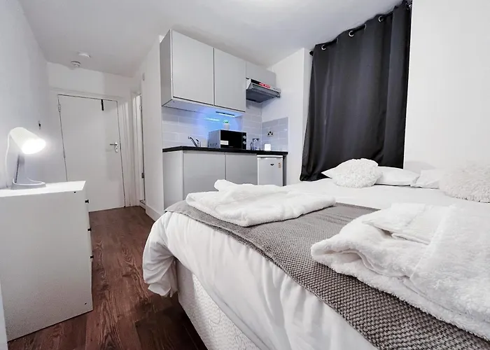 Studio In Central London, Soho - 04