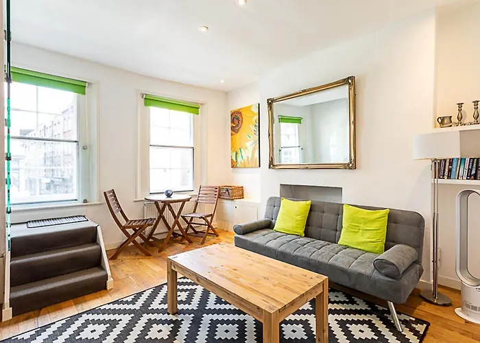 Farringdon Leo Loft