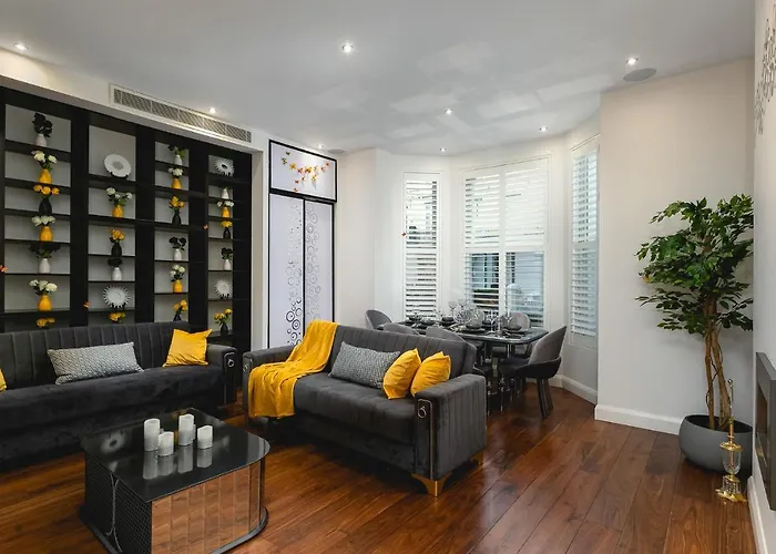 Დluxury & Spacious Duplex In The Heart Of Chelseaდ