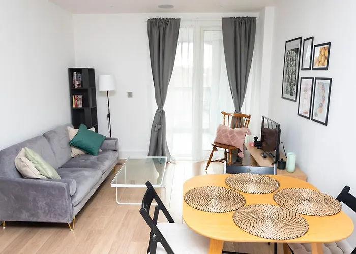Modern Brixton Apartment