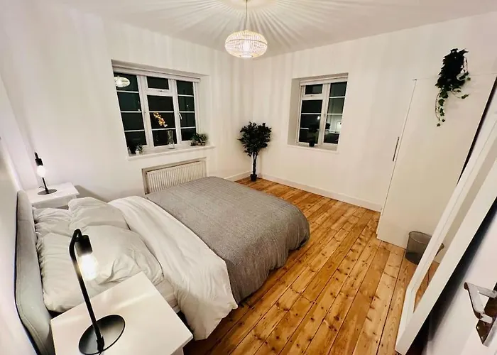 Stunning Flat With Roof Terrace In Streatham