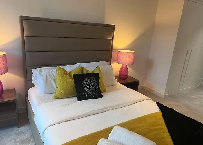 Lovely 2 Bed In Royal Wharf