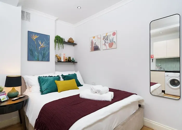 Kensington Nest Serviced Studio 2