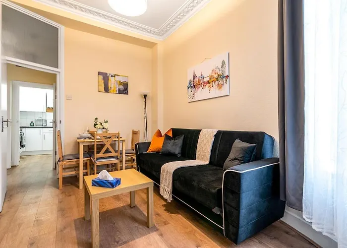 Cozy One Bedroom Apartment