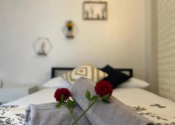 Room In Apartment In Central London