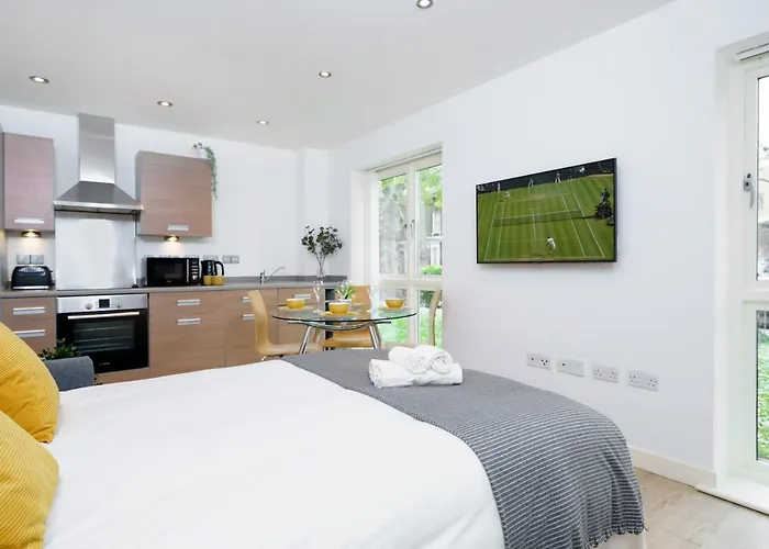 Cosy Studio Near Stratford, O2 And Canary Wharf
