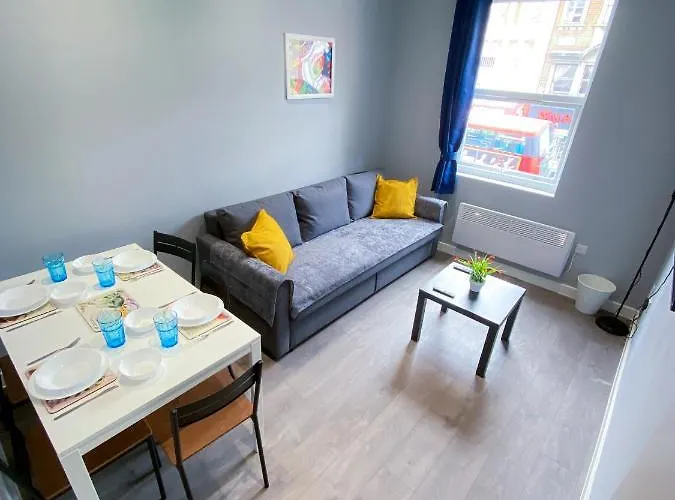Stylish 1 Bedroom Flat In Wood Green