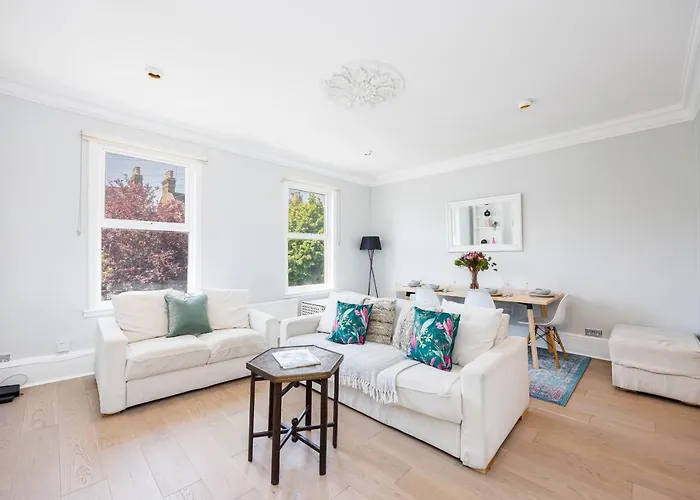 Welcomestay Colliers Wood Two Bed Apartment - Home Away From Home