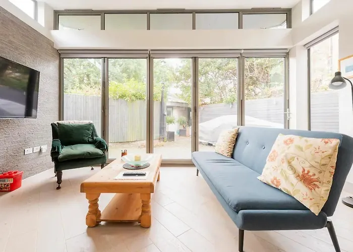 The Studio House - Crouch End