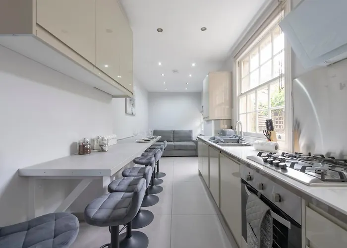 Charming Character House London