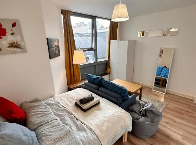 2 Modern Double Rooms In The Heart Of Brick Lane