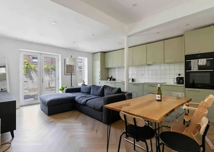 Modern 3 Bed Apartment In Tottenham