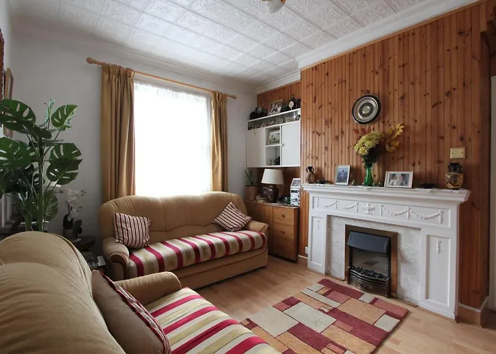 Double Room For Rent In Shared Covent Garden Apartment