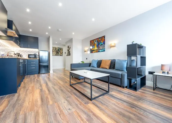 2 - West London Brand New Loft