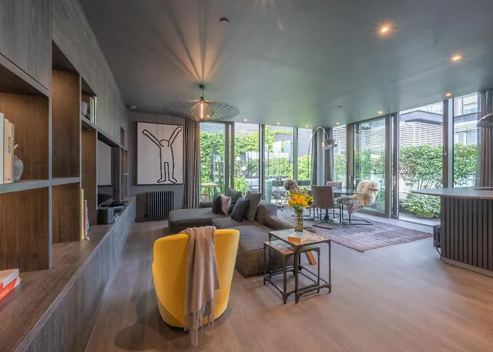Luxurious Penthouse, Expansive Wrap-Around Terrace