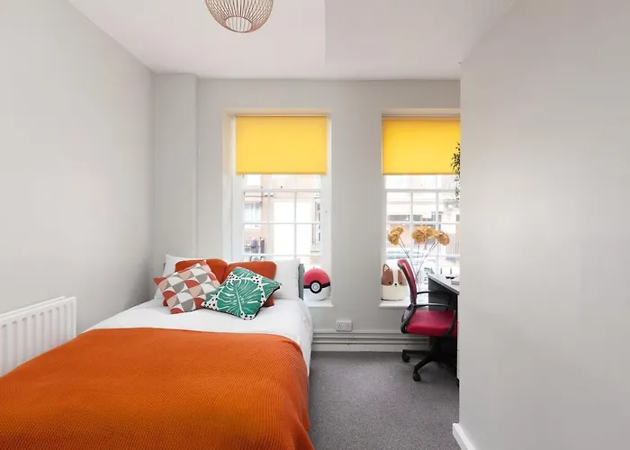Great Private Room With Shared Bathroom -Sleeps 2 -Westminster Quick Links Central