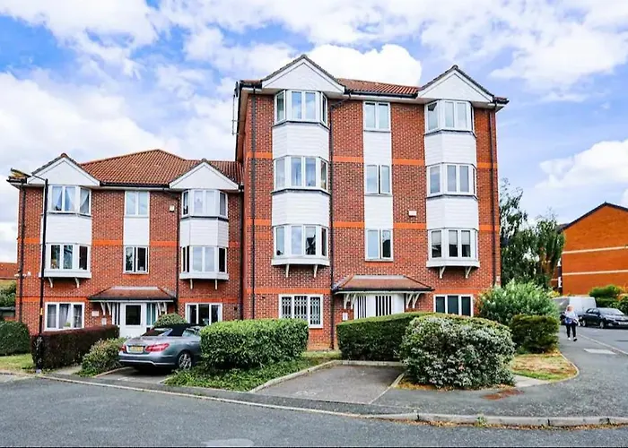 Spacious 2 Bedroom Apartment