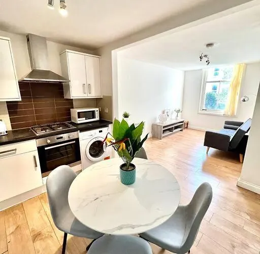1 Bed Flat London A Step To Emirates Stadium