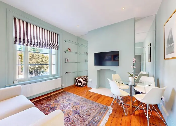 Stunning Apartment In Clapham Old Town