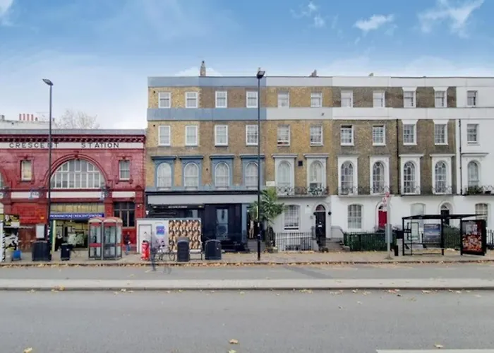 Flat 5 Mornington Crescent, 2 Bedroom, 1 Bathroom Flat