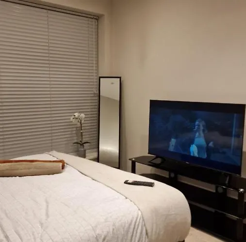 London City Apartment 2