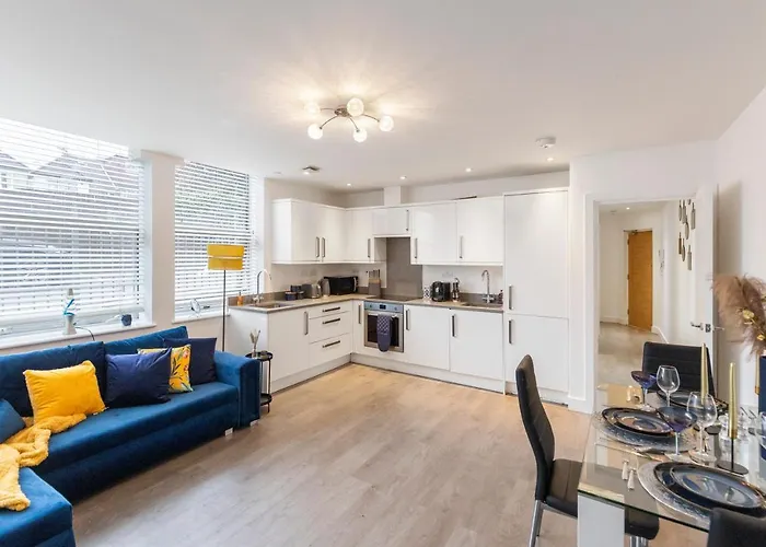 Modern Flat In Central Golders Green