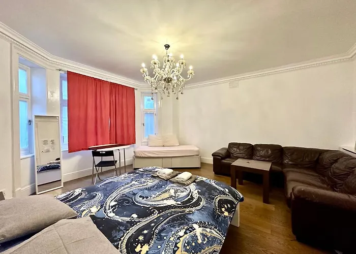 1 Step To Station! Double Room In Marylebone&Paddington, Central , #Room Name Is Tokyo#