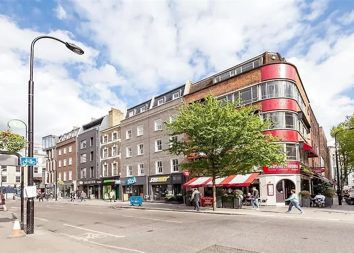 Stunning 2 Bedroom Apartment With Terrace