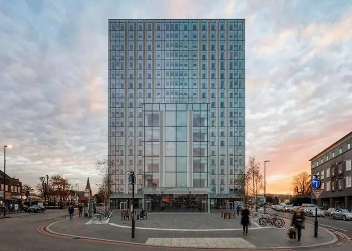 2 Bedroom Flat In Central London Bp65
