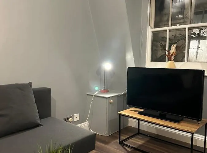 1 Bedroom In Kingscross, St Pancras, London