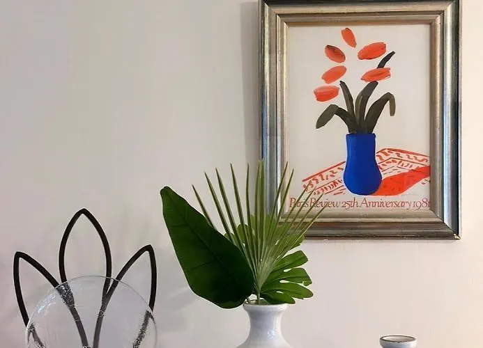 Central London Apartment - Yvonne