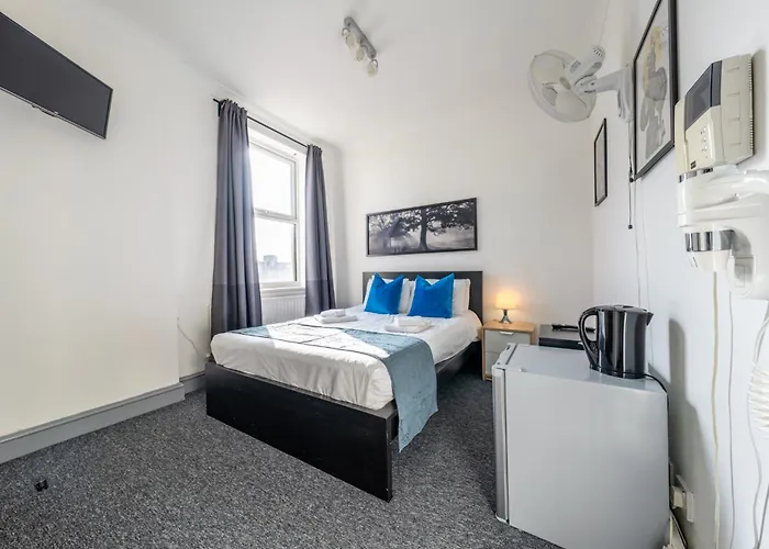 Ryam Suites