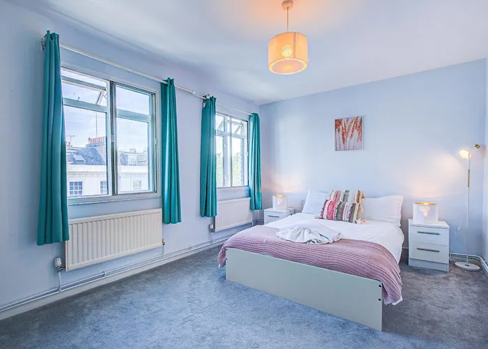 Victoria Family Apartment In Central London